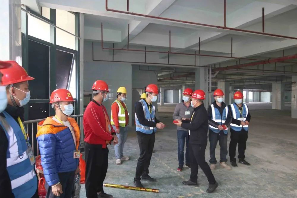 伯恩光学A1办公楼装修装饰工程开工大吉!