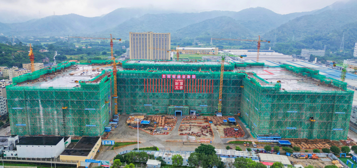 喜封金顶,荣光共鉴!