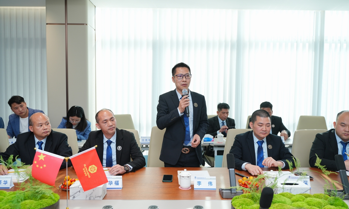 回首奋进路,凝心启征程。