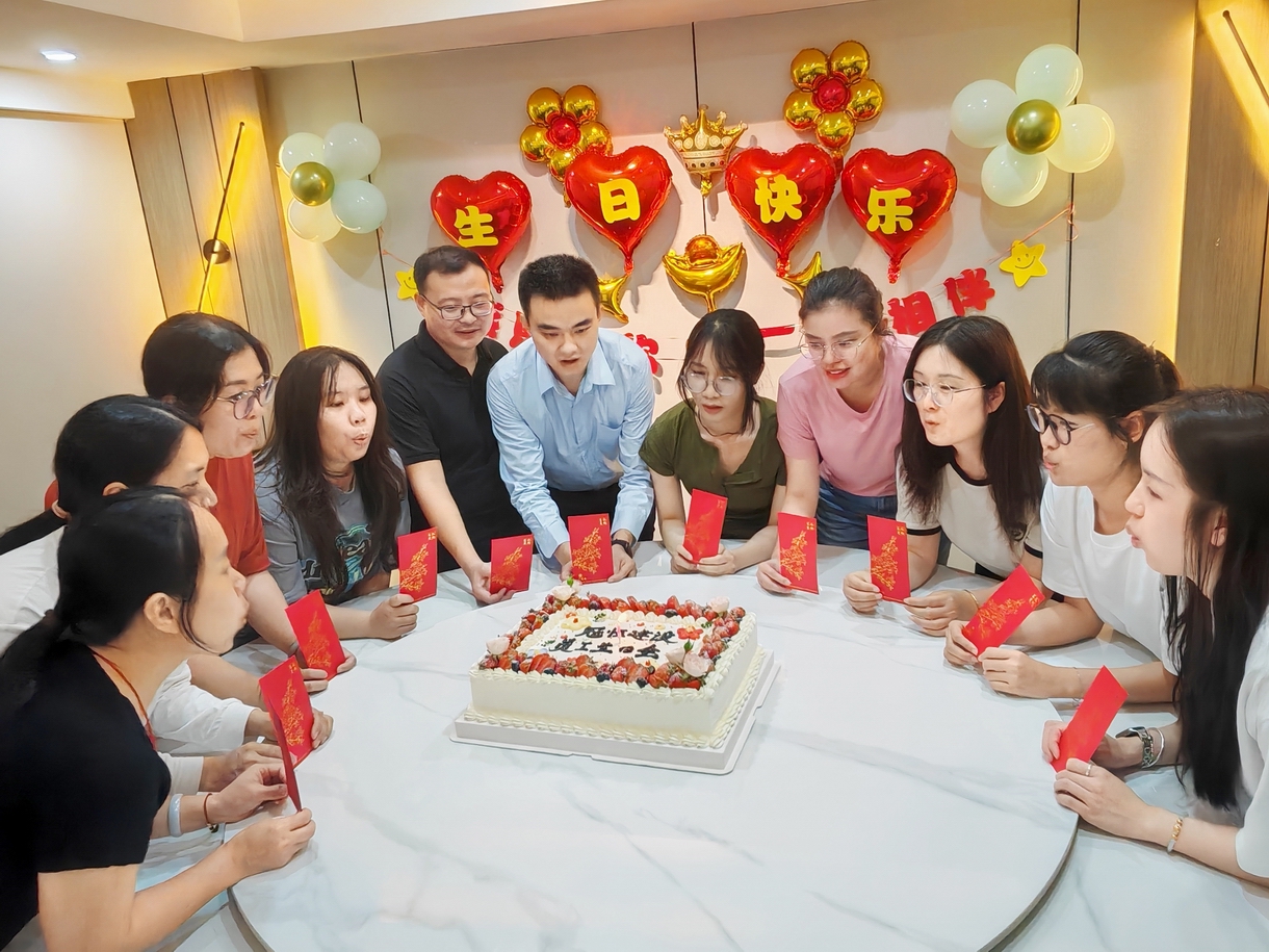 「情暖生辰,集体共庆」太阳成集团tyc122cc入口建设生日会暖心回顾