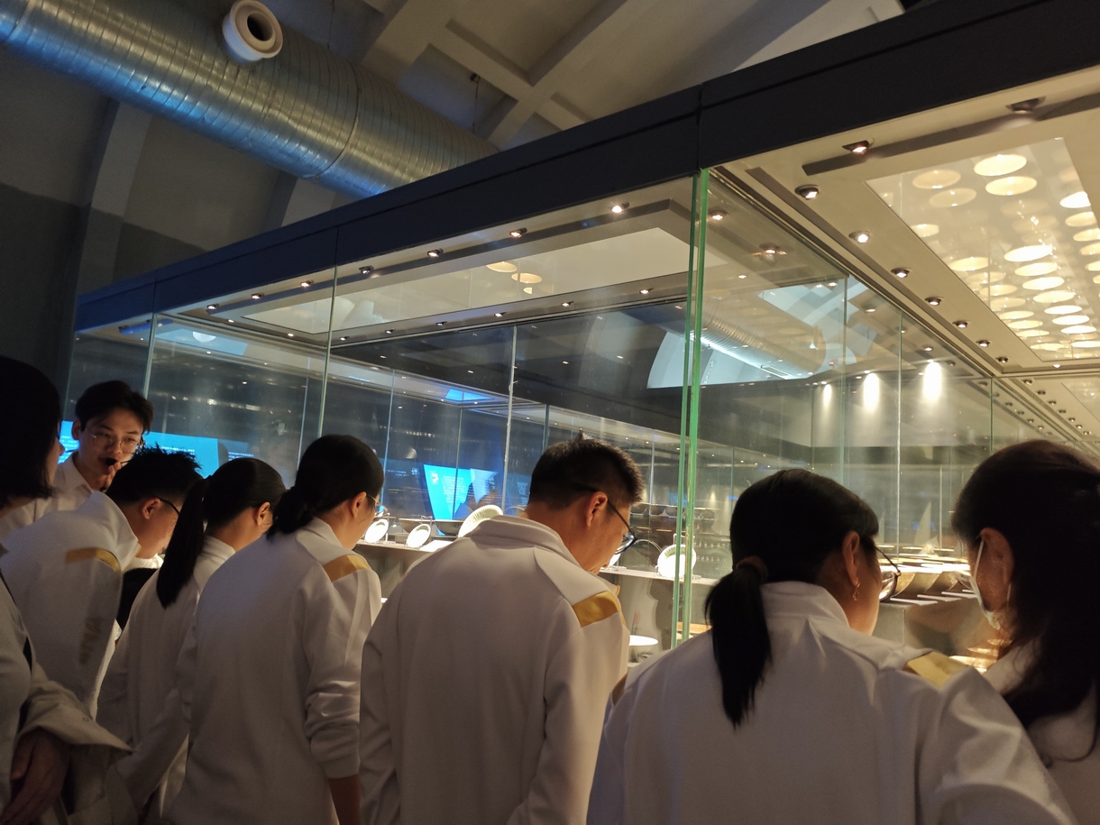 ̤ѰţͬԶ | ̫ɼtyc122ccڽŽ֮