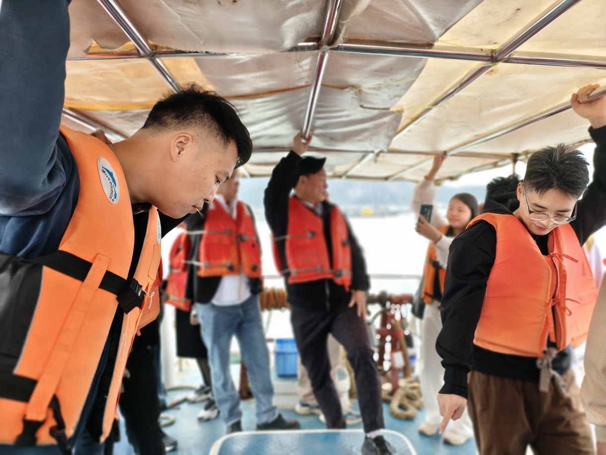 ̤ѰţͬԶ | ̫ɼtyc122ccڽŽ֮